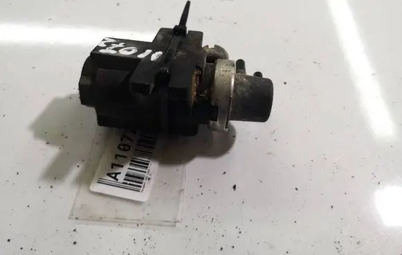 Mazda 3 I Turbo solenoid valve 9641726680 2832800