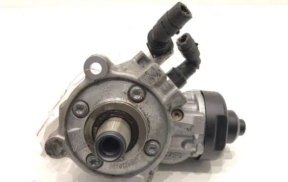 BMW 3 GT F34 Fuel injection high pressure pump 8511626