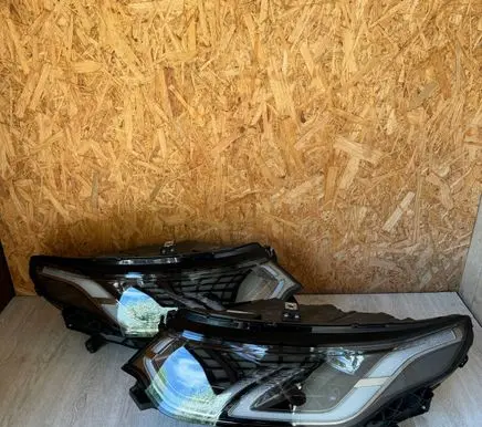 Land Rover Discovery Sport Headlights/headlamps set MK7213W029EB