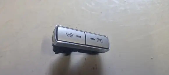 Ford S-MAX Windscreen/window heater switch 6M2T18K574AC