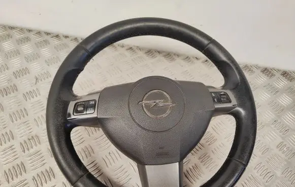 Opel Vectra C Steering wheel 13208853 13203886