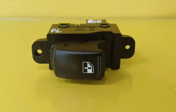 KIA Rio Electric window control switch 935811G001