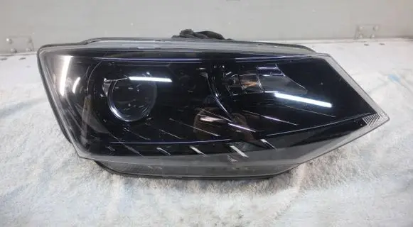Skoda Fabia Mk3 (NJ) Headlight/headlamp 6V1941016B 1EL01182422