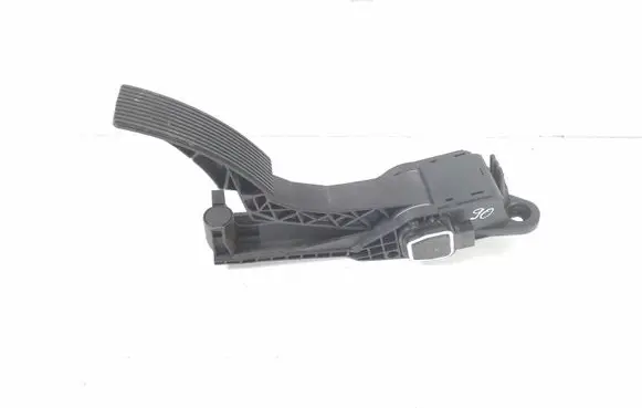 Mercedes-Benz GL X164 Accelerator throttle pedal A1643000504