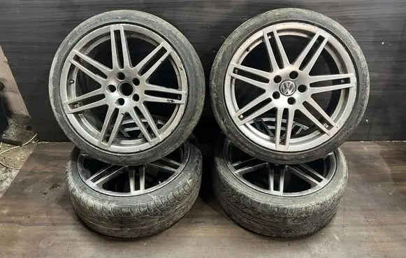 Volkswagen PASSAT CC R19 alloy rim 