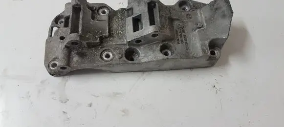 Generator/alternator bracket
