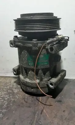 Renault Espace - Grand espace IV Air conditioning (A/C) compressor (pump) 7700111298