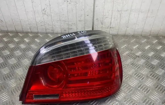 BMW 5 E60 E61 Rear/tail lights 7361882