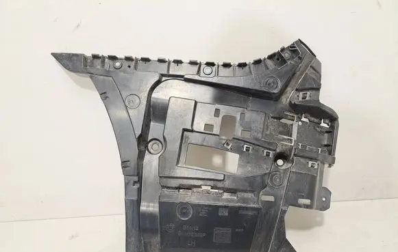 BMW 7 G11 G12 Rear bumper mounting bracket 7357147