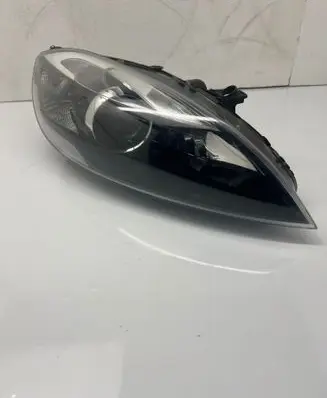 Volvo V40 Headlight/headlamp 31420008 7226200001