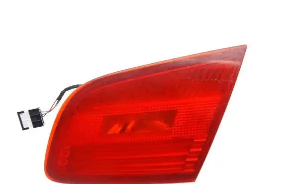BMW 3 E92 E93 Tailgate rear/tail lights 7162304 480822R