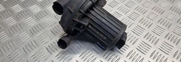 Volkswagen Golf V Secondary air pump 06A959253B 602350419923