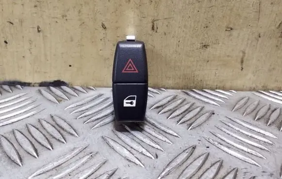 BMW X5 E70 Hazard light switch 61316919506 6919506