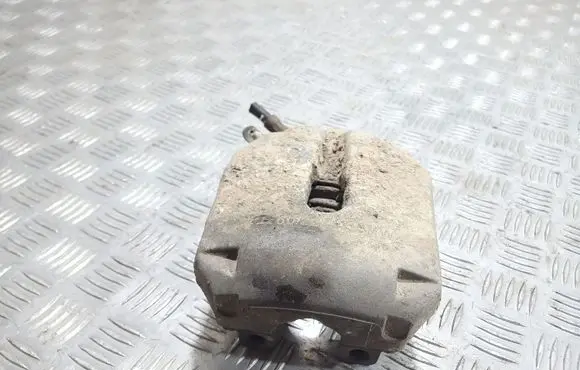 BMW 5 E39 Front brake caliper