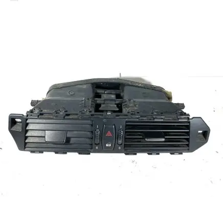 BMW 5 E60 E61 Dash center air vent grill 6910734 7009275 05114002