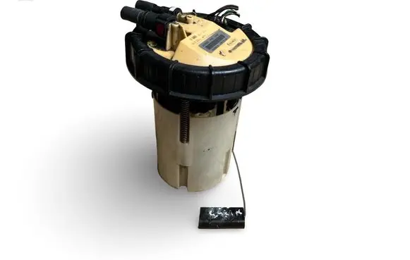 Volvo C70 Fuel injection high pressure pump 0580303086 30792206