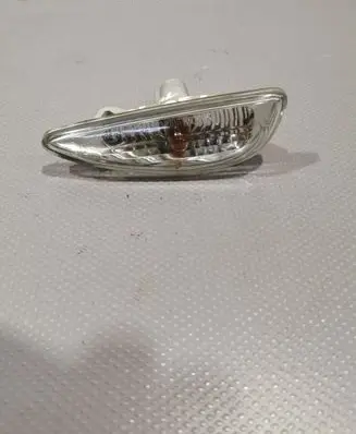 Hyundai i30 Front fender indicator light