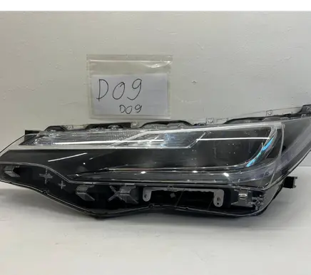 Toyota Corolla E160 E170 Headlight/headlamp 8115002L7000 16743F 09201821