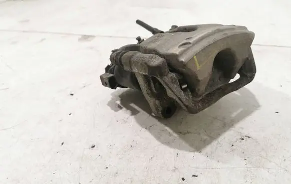 Mercedes-Benz E W213 Rear brake caliper A0044235798