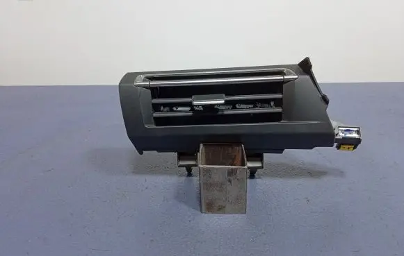 Peugeot 508 II Dashboard side air vent grill/cover trim 98328243ZD