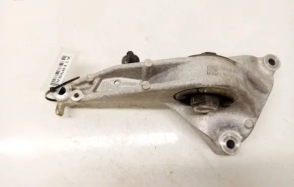 Tesla Model Y Engine mounting bracket 109075450B