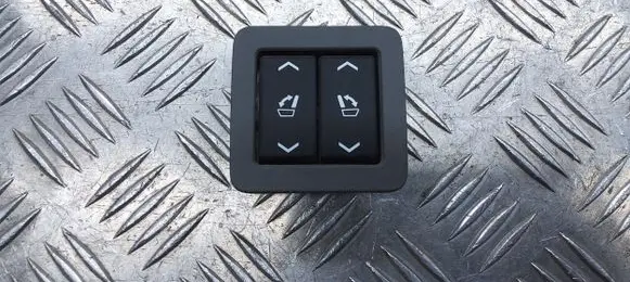 Cadillac XT6 Seat control switch 84974224