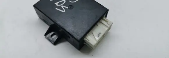 BMW 5 E39 Other control units/modules 8352494