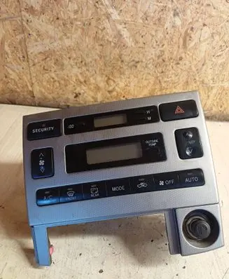 Toyota Corolla E120 E130 Climate control unit 5593013030