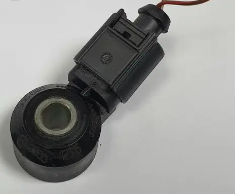 Volkswagen Polo V 6R Detonation knock sensor 030905377C