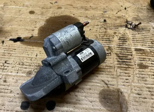 Ford Fusion II Starter motor FJ5T11000AA