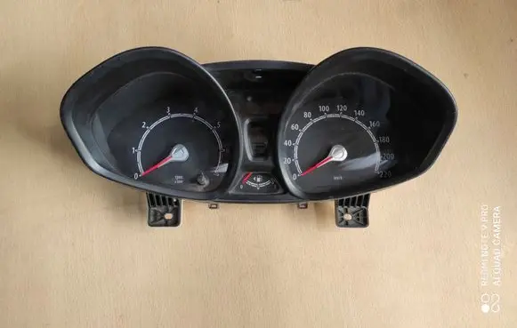 Ford Fiesta Speedometer (instrument cluster) VP8A6F10894BC