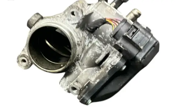 Volkswagen Golf VII Throttle valve 04L128063P 04L128059K A2C84315500