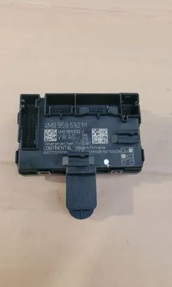 Audi e-tron Door control unit/module 4M0959592M