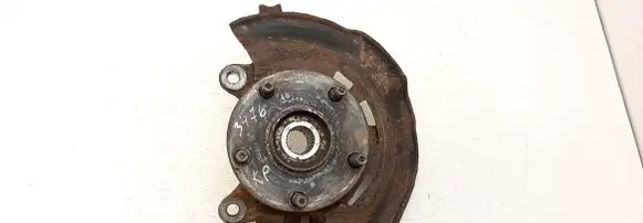 Toyota Verso Front wheel hub
