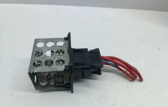 Peugeot 206+ Heater blower motor/fan resistor 36057