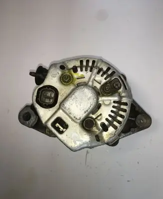 Toyota Land Cruiser (J120) Generator/alternator