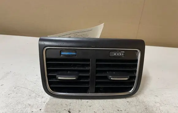 Audi A4 S4 B8 8K Rear air vent grill 8K0819203
