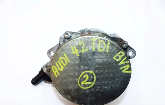 Audi Q7 4L Vacuum pump 057145100AC