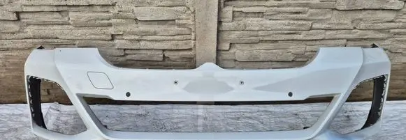 BMW 5 G30 G31 G38 Front bumper 8098644