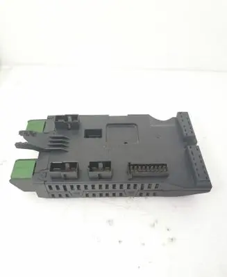 Mercedes-Benz Sprinter W901 W902 W903 W904 Fuse module 0005400650 08501002