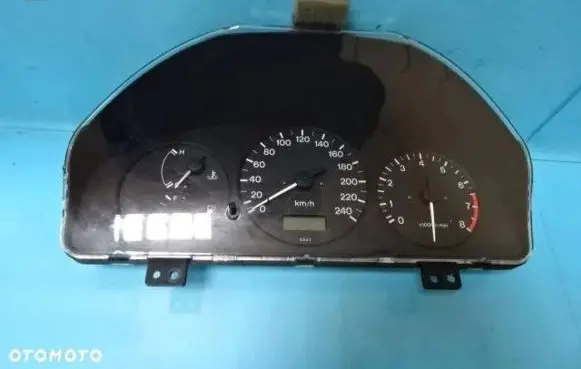 Mazda 626 Speedometer (instrument cluster) GE6WD