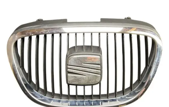 Seat Toledo III (5P) Front bumper upper radiator grill