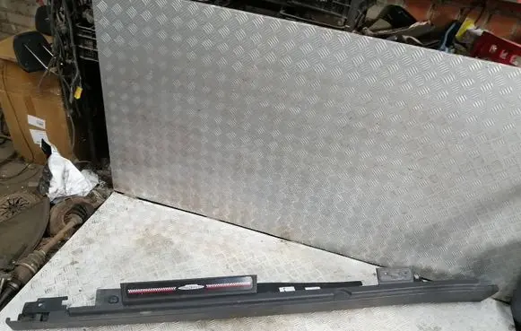 Mini Clubman F54 Sill 7348913