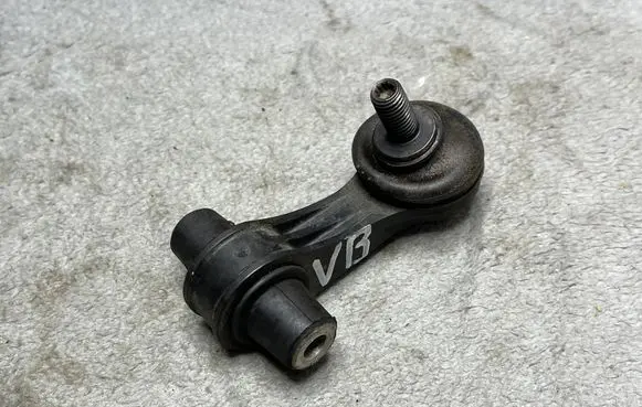 Skoda Kodiaq Rear anti-roll bar/stabilizer link 5Q0505465C