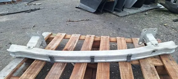 Renault Megane II Front bumper cross member 8200380507
