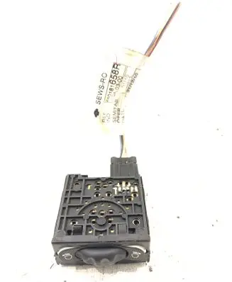 Renault Kangoo II Headlight level height control switch 8200379685 7700841235 06281