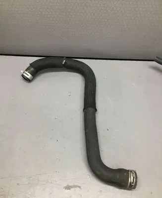 Nissan Qashqai Engine coolant pipe/hose
