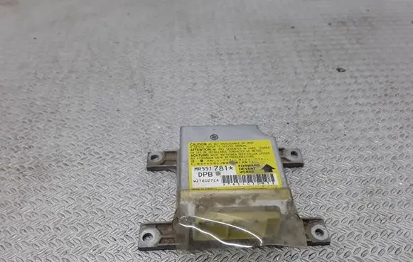 Mitsubishi Pajero Airbag control unit/module MR551781