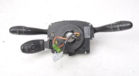Citroen C5 A set of switches 96592426XT