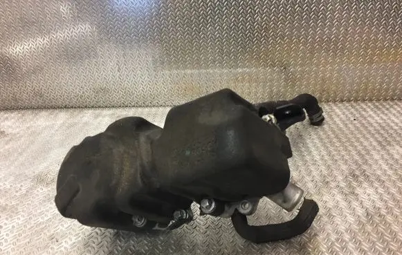 Mercedes-Benz A W169 Oil breather separator 6400101062 A6400101062